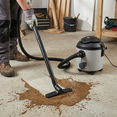 M-Class Filtered Tradesman Vacuum, Wet/Dry Compact 15Ltr, MAXVAC